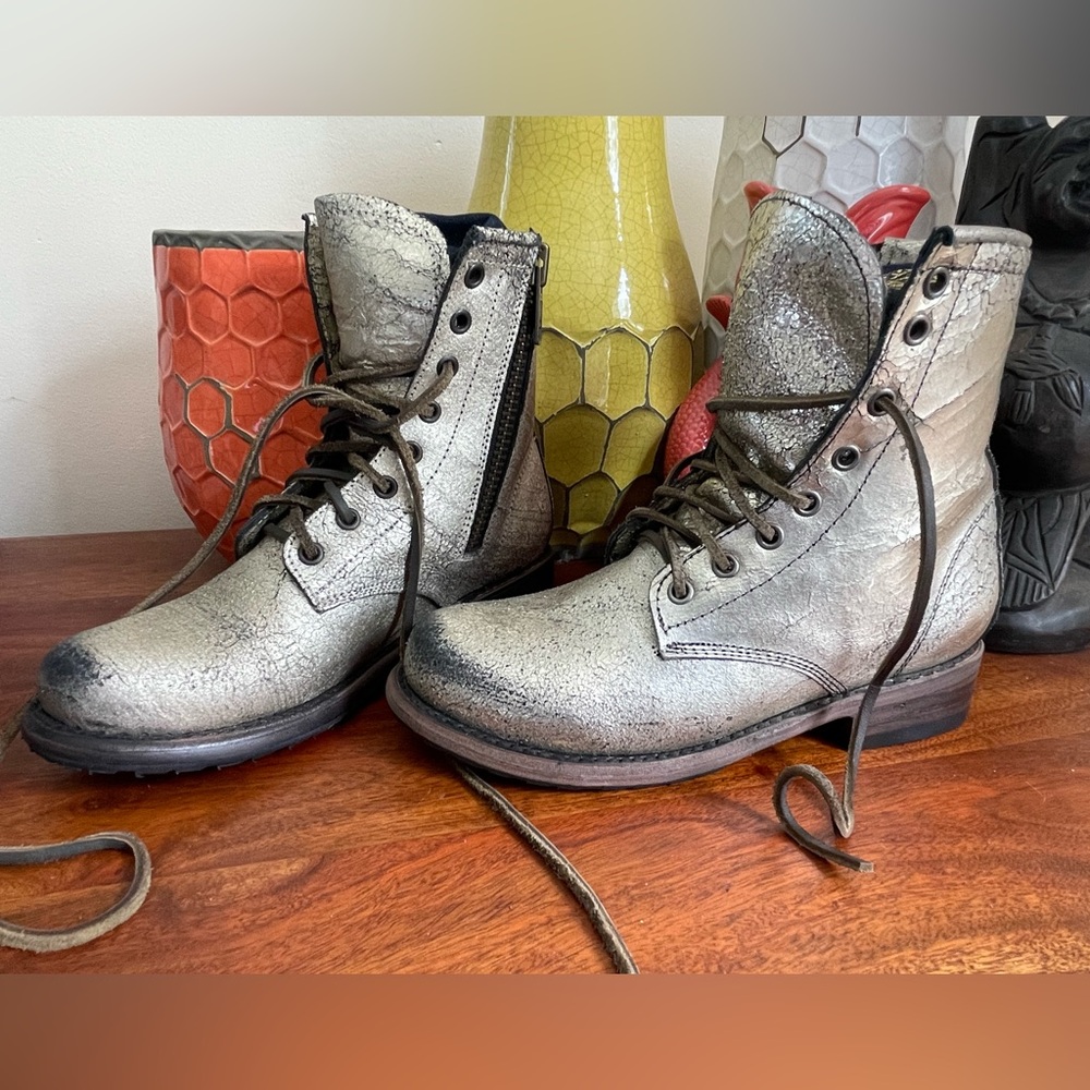 Freebird Manchester Flat Combat Boots in Distressed Silver - Picture 5 of 9